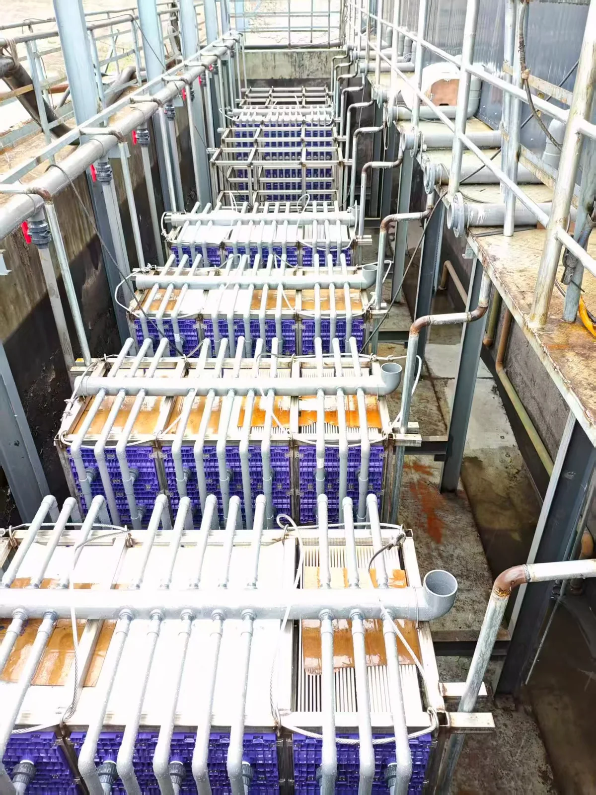 Submerged ceramic flat sheet membrane modules treating high-TSS mine water in Shanxi, China